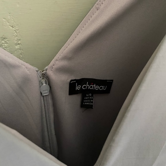 Le Chateau silver formal dress - Picture 9 of 10